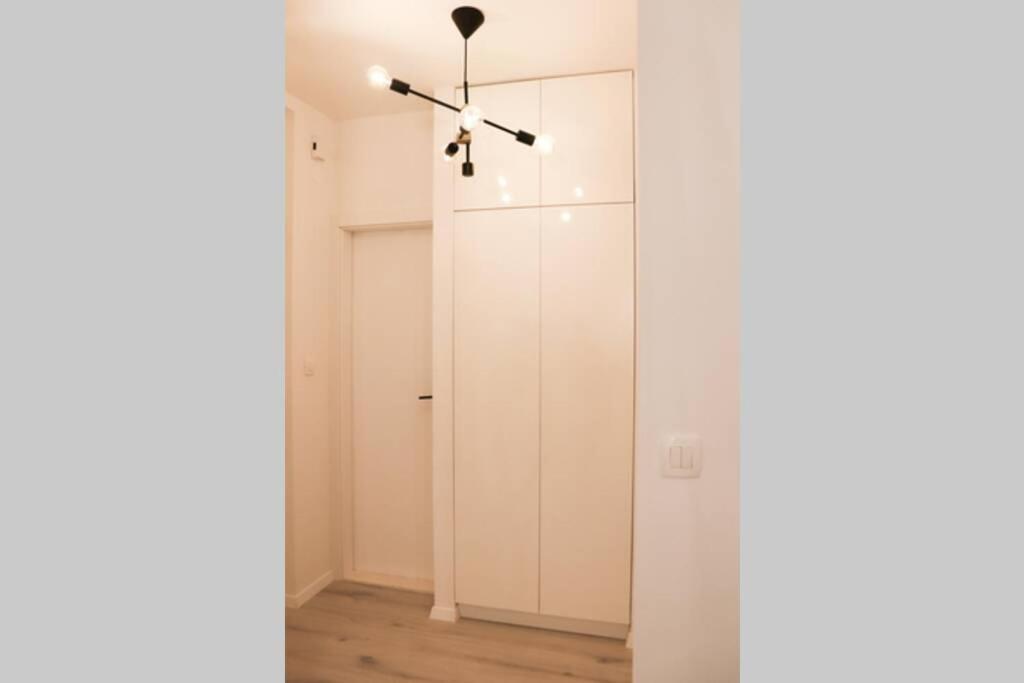 New! Top Apartment, Split View From Above エクステリア 写真