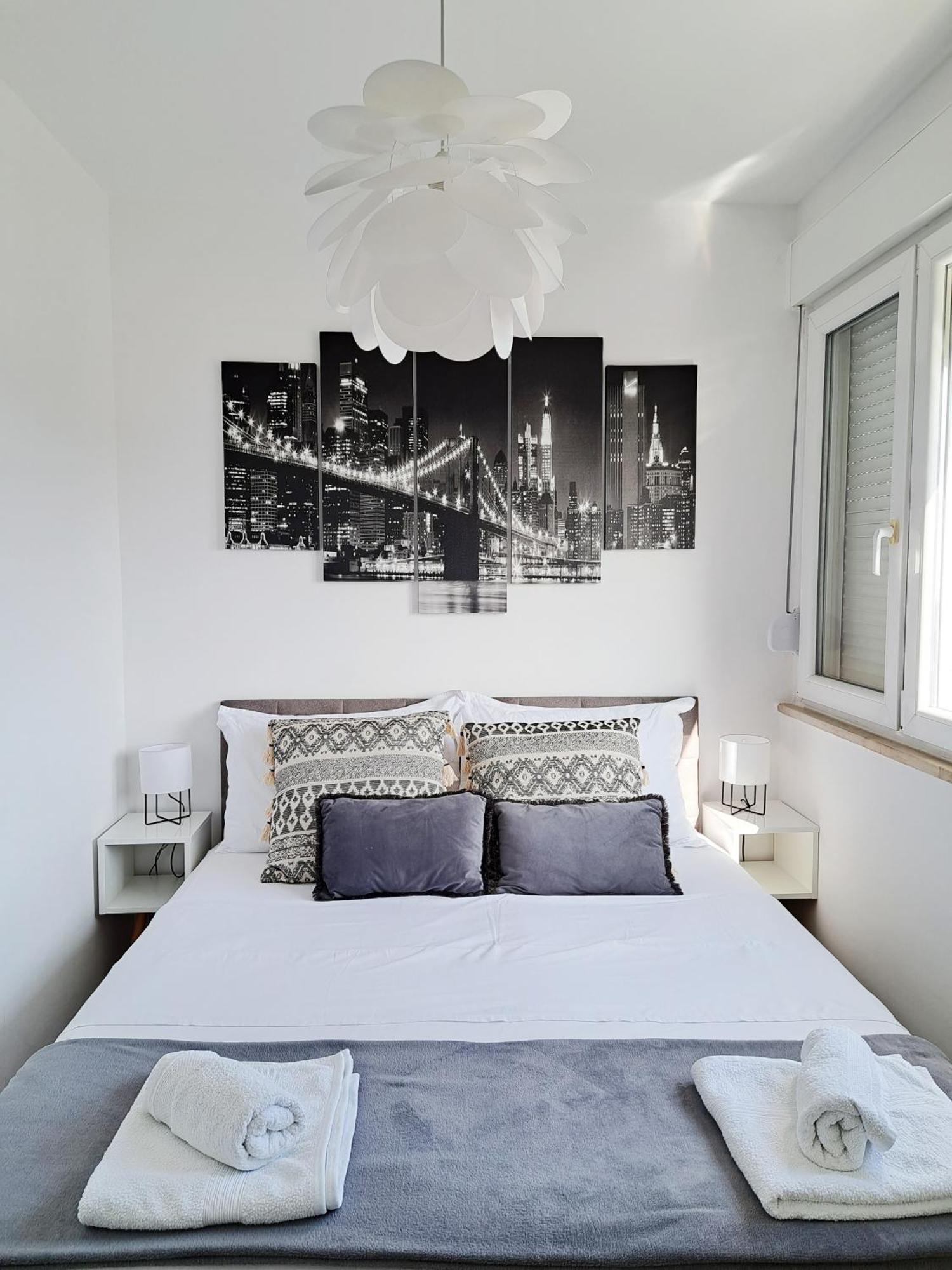New! Top Apartment, Split View From Above エクステリア 写真